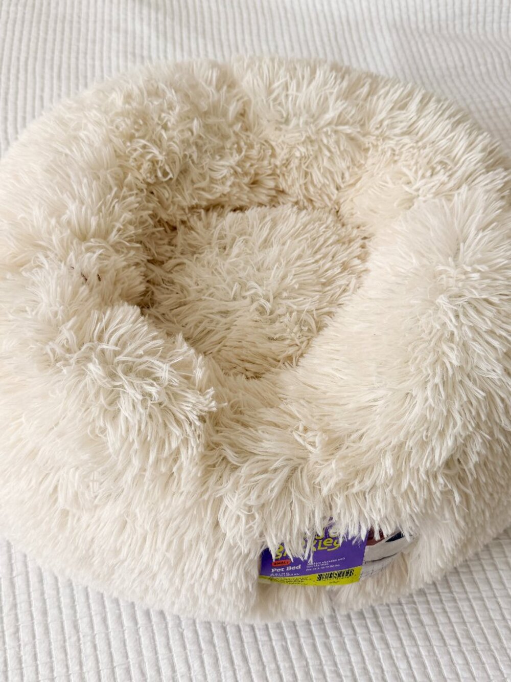 Boots & Barkley Small Pet Bed NWT